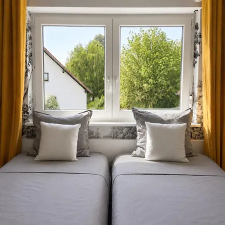 Ferienhaus - Maison & Jardin Aux Portes De Strasbourg Niederhausbergen